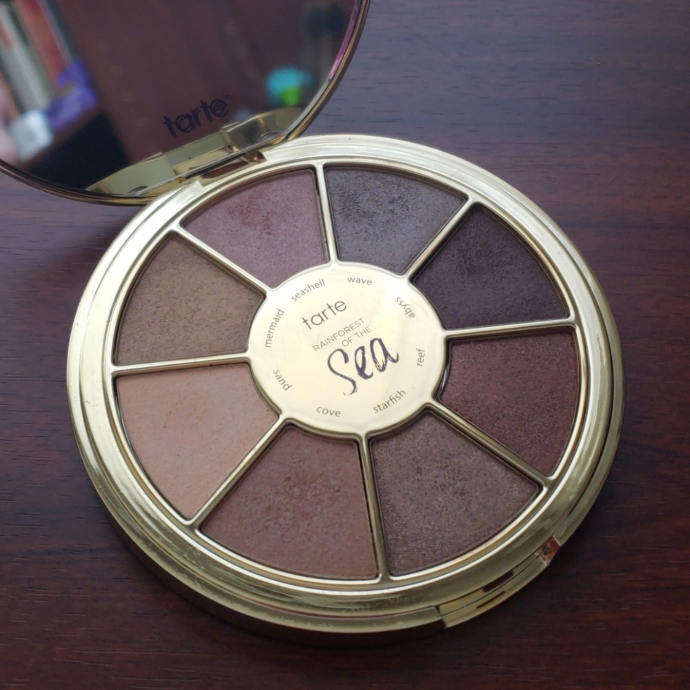Tarte rainforest of the sea eyeshadow palette